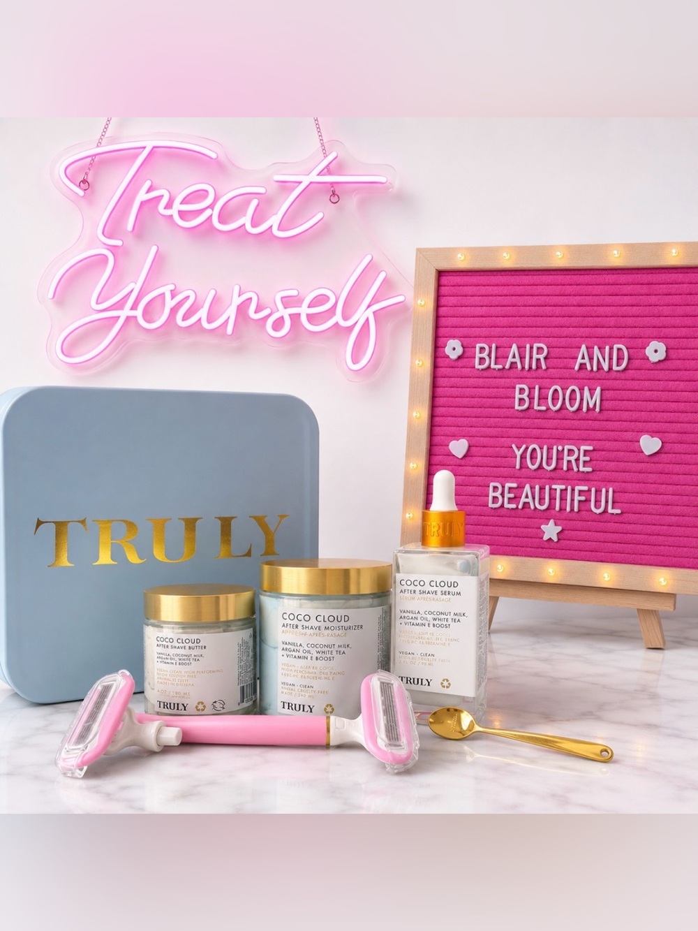 Truly Beauty Coco Cloud World Famous Shave Routine Bundle-EXTRA Truly Razor Head